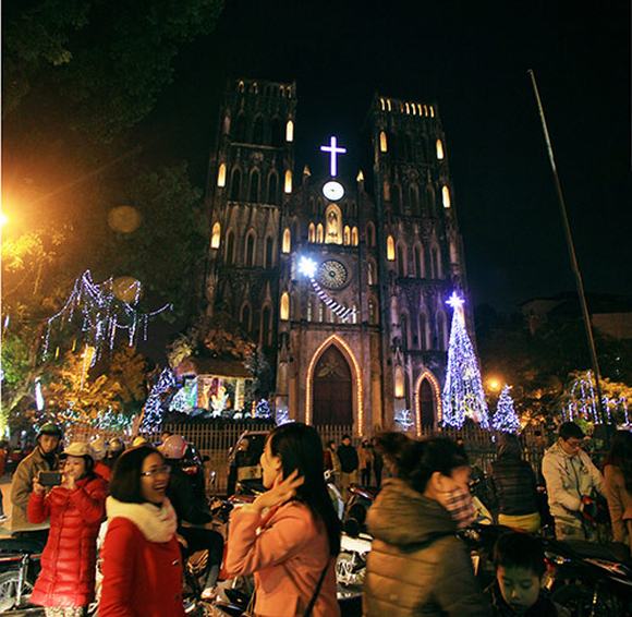 nha-tho-ha-noi-mua-giang-sinh4