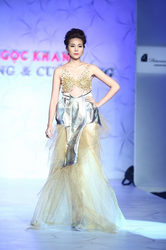 sieu-mau-thanh-hang-2