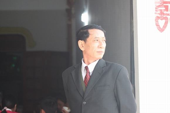 nha-cong-vinh-bi-trom-1-1420094533