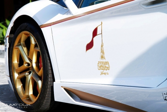 Lamborghini Aventador mạ vàng của đại gia Trung Đông
