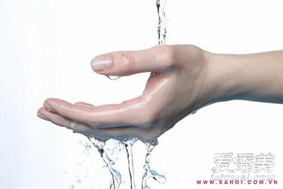 Những điều cần biết để phòng tránh bệnh cúm gia cầm khi thời tiết chuyển giao