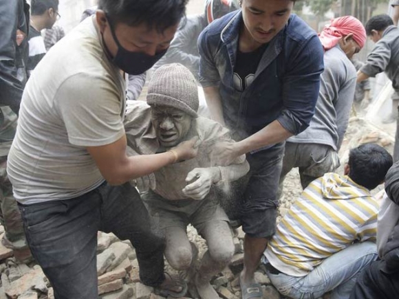 Động đất kinh hoàng ở Nepal: Hơn 1.457 người chết - 2