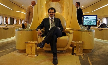 Cuộc sống vương giả của hoàng thân giàu nhất Trung Đông