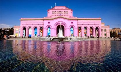 Ghé thăm những địa danh 'nhuộm' sắc hồng siêu ảo trên thế giới