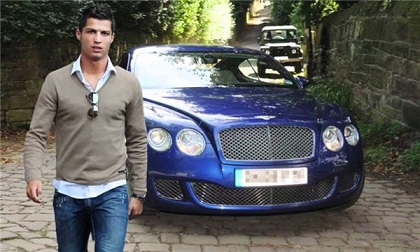 Ronaldo chán siêu xe Bentley, định bán rẻ lại với giá 1,3 tỉ đồng