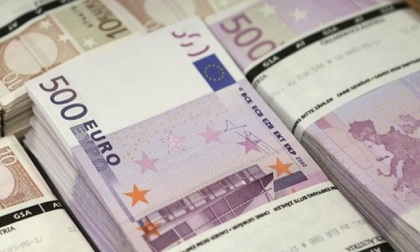 Bulgaria phát hiện hàng triệu euro tiền giả dưới một hồ chứa nước