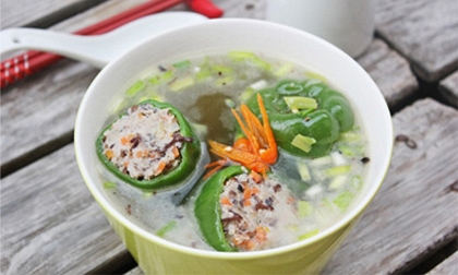 Cách làm món canh ớt chuông nhồi thịt lạ miệng