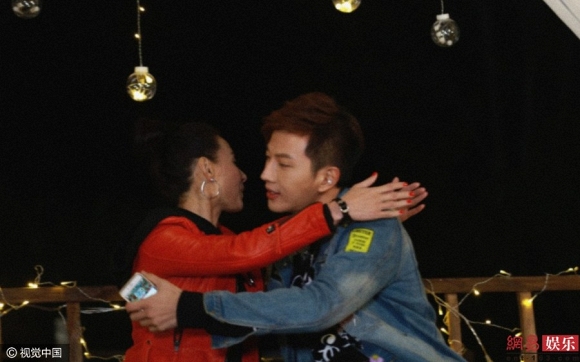 Trương Bá Chi 2