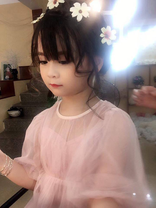 Bé gái Tuyên Quang như thiên thần  8