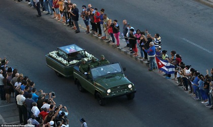 Cuba: Tiến hành lễ rước tro cốt của Lãnh tụ Fidel Castro
