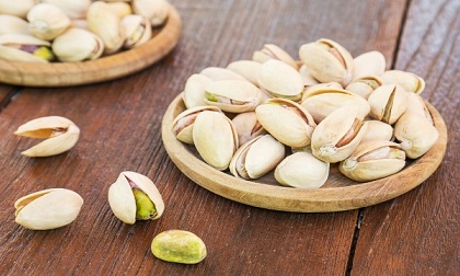 Lợi ích của 3 loại hạt thường ăn ngày Tết