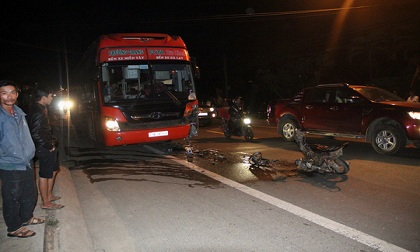 Tin tai nạn giao thông ngày 21/1: 'Hung thần' chở sắt cồng kềnh tông chết người