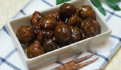 Cách làm mứt sấu xào gừng giòn ngon