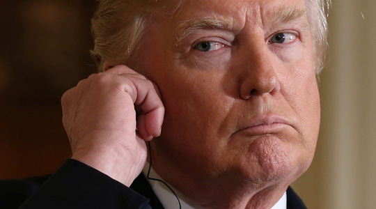 Tổng thống Mỹ Donald Trump bày tỏ quan điểm cứng rắn với Nga và mong muốn Moscow sẽ “trả lại” bán đảo Crimea cho Ukraine. Ảnh: Reuters