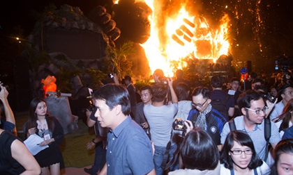 Sân khấu 'Kong' 1 tỷ cháy rụi, sao Việt hoảng hốt, BTC nói gì?