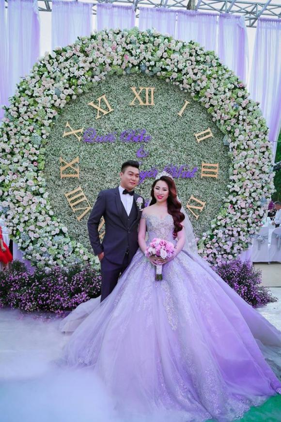 Nữ đại gia Bình Phước hóa công chúa trong đám cưới 6 tỷ đồng với bạn trai 7 năm - Ảnh 5. Nữ đại gia Bình Phước hóa công chúa trong đám cưới 6 tỷ đồng với bạn trai 7 năm - Ảnh 5.