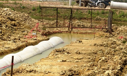 Quảng Trị: Rơi xuống hố công trình không rào chắn một bé trai tử vong