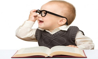 Những mẹo đơn giản phát triển não bộ giúp bé sơ sinh thông minh từ nhỏ