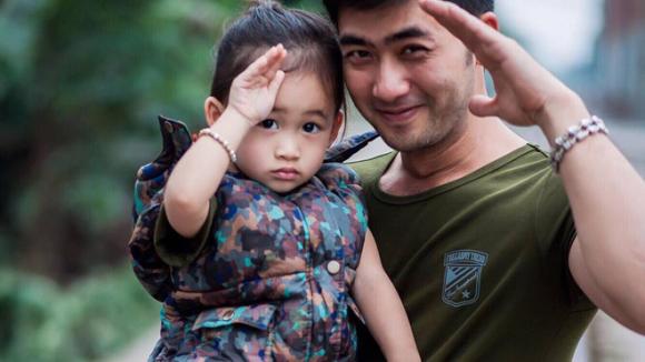 Người khiến Bảo Ngậu cảm thấy cuộc đời chấm dứt khi nghe tiếng khóc - Ảnh 2.