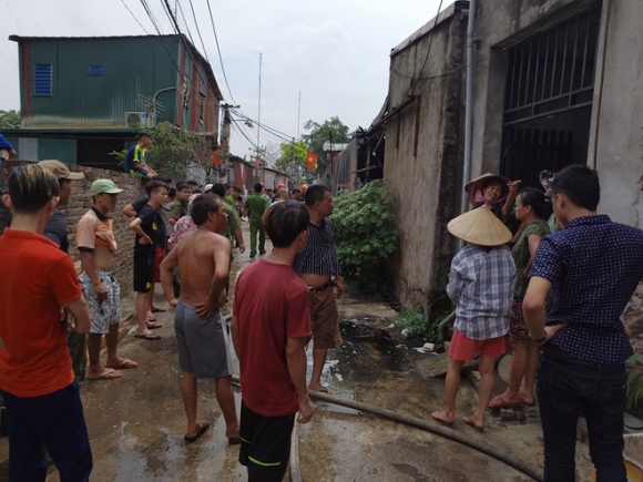 Hà Nội: Cháy lớn trong kho nhựa ở khu làng nghề Triều Khúc - Ảnh 7.