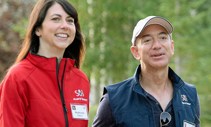 Tỷ phú Jeff Bezos: Sáng dậy không cần báo thức, tối về rửa bát cho vợ