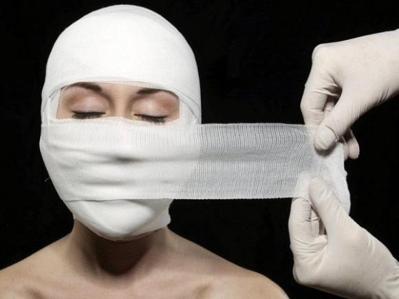 Xấu xí là một cái tội, người xấu xí là một tội nhân! Bạn không tin, hãy hỏi Đức Phúc, Phượng Thị Nở thì rõ! - Ảnh 8. Xấu xí là một cái tội, người xấu xí là một tội nhân! Bạn không tin, hãy hỏi Đức Phúc, Phượng Thị Nở thì rõ! - Ảnh 8.