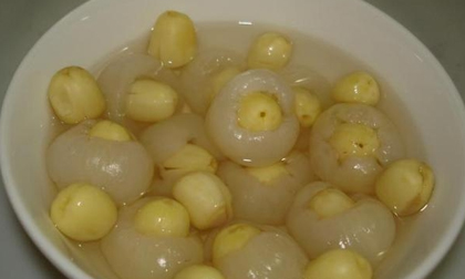 Cách làm chè long nhãn hạt sen ngọt thanh, mát lạnh giải nhiệt ngày nóng