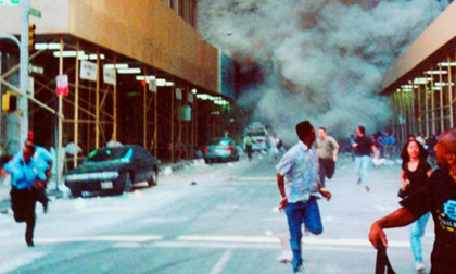 Những bức ảnh về vụ khủng bố 11/9 vẫn khiến người xem rùng mình sau 16 năm