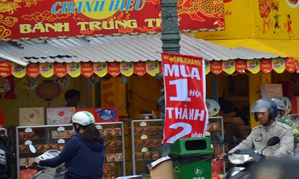 Bánh trung thu hạ giá sớm