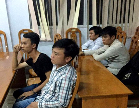 cuop giat hoanh hanh tai le hoi trung thu lon nhat viet nam hinh anh 2