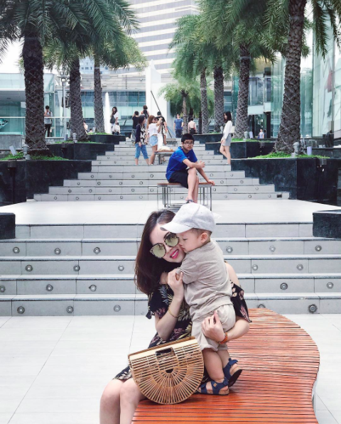 5 hot girl xinh đẹp, nổi tiếng 1 thời nhưng lận đận tình duyên - Ảnh 3. 5 hot girl xinh đẹp, nổi tiếng 1 thời nhưng lận đận tình duyên - Ảnh 3.