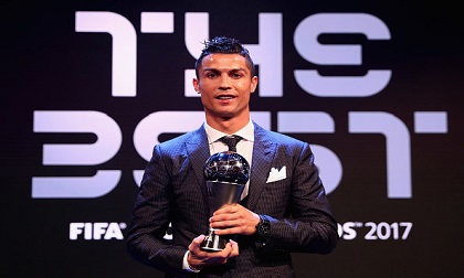 Ronaldo cảm ơn Messi, Neymar sau khi nhận giải The Best