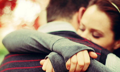 12 năm gian khổ, vợ chồng tôi vẫn luôn sát cánh chưa từng một lần mệt mỏi buông bàn tay nhau