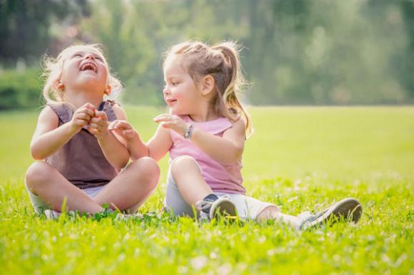 Bí mật trong cách nuôi dạy khác người của các bố mẹ có con thiên tài - 1