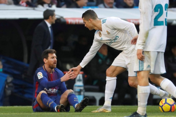 Ronaldo: Tôi không xứng giành Quả bóng vàng, Messi mới là người xuất sắc nhất? - Ảnh 3.