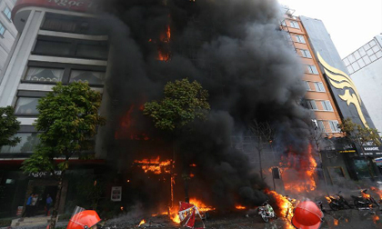 Nhìn lại toàn cảnh vụ cháy quán karaoke khiến 13 người chết ở Hà Nội