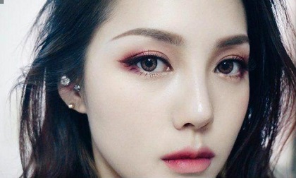 Cách trang điểm đơn giản giúp bạn xinh lung linh trong 3 ngày tết