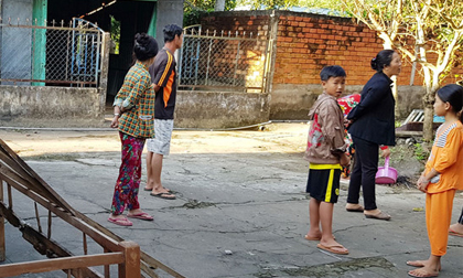 Thi thể người chồng bị vợ bỏ vào ba lô được đưa về quê nhà