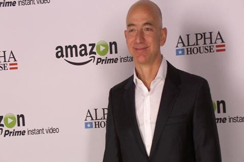 Tỷ phú Jeff Bezos bật mí điều sẽ khiến bạn hối tiếc nhất khi về già - 1