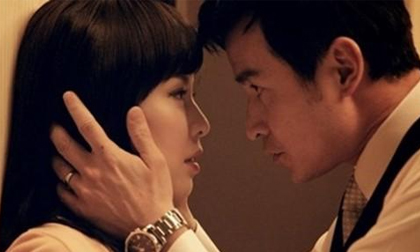 Sắp cưới chồng, nghỉ lễ về quê họp lớp, tôi mê muội ngủ với mối tình đầu