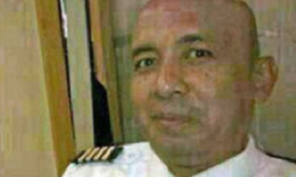 Người thân cơ trưởng MH370 “lái máy bay tự sát tập thể” lên tiếng