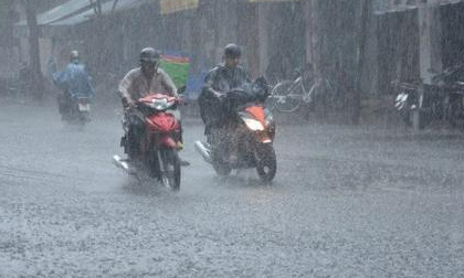 Tin mới thời tiết 15/6: Cuối tuần Hà Nội thời tiết mát mẻ, chiều tối có mưa to và dông