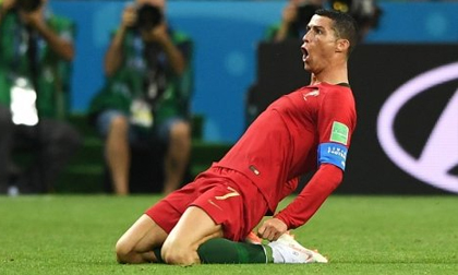 Ronaldo lập hat-trick lịch sử ở World Cup: Kỷ lục 62 năm, ông vua không tuổi