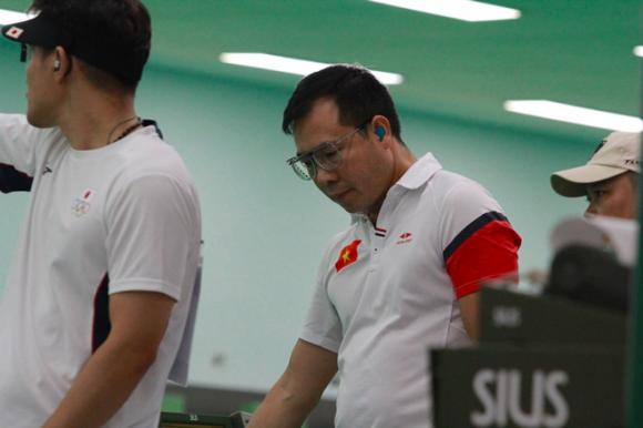 Chấn động: Nhà vô địch Olympic Hoàng Xuân Vinh thua ở vòng loại ASIAD - 10