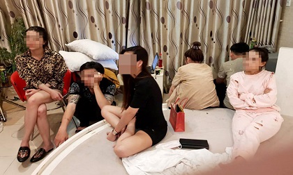 4 cô gái dùng ma túy tập thể trong khách sạn ở Sài Gòn bị khởi tố