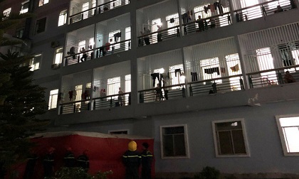 Trắng đêm giải cứu người đàn ông leo lầu bệnh viện đòi tự tử