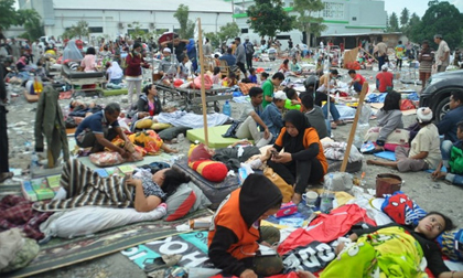 Ít nhất 30 người chết vì động đất và sóng thần ở Indonesia