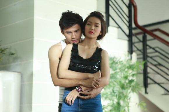 Hành trình lột xác của Khả Ngân: Từ hot girl nhiều thị phi đến nữ chính Hậu duệ mặt trời phiên bản Việt