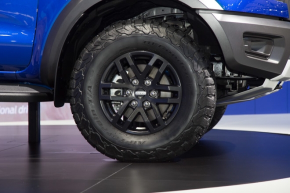 Ford Ranger Raptor chính thức ra mắt Việt Nam, giá bán chính thức 1,198 tỷ đồng - 6