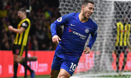 Hazard chạm cột mốc lịch sử, Chelsea quay trở lại top 4